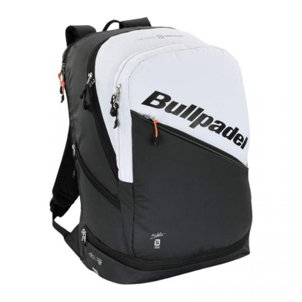 mochila-bullpadel-paquito-navarro-hack-bpm25001-blanco-es-2-1100x1100.webp