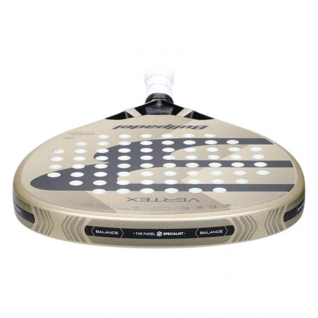 pala-bullpadel-delfi-brea-vertex-04-woman-junior-2025-es-3-1100x1100.webp
