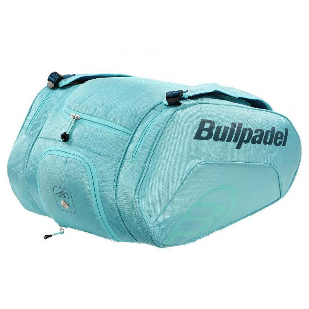 paletero-bullpadel-alejandra-salazar-flow-bpp-25006-aguamarina-es-4-1100x1100.webp
