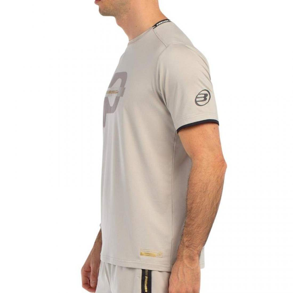 camiseta-bullpadel-premier-padel-bises-piedra-vigore-1-es-4-1100x1100.webp